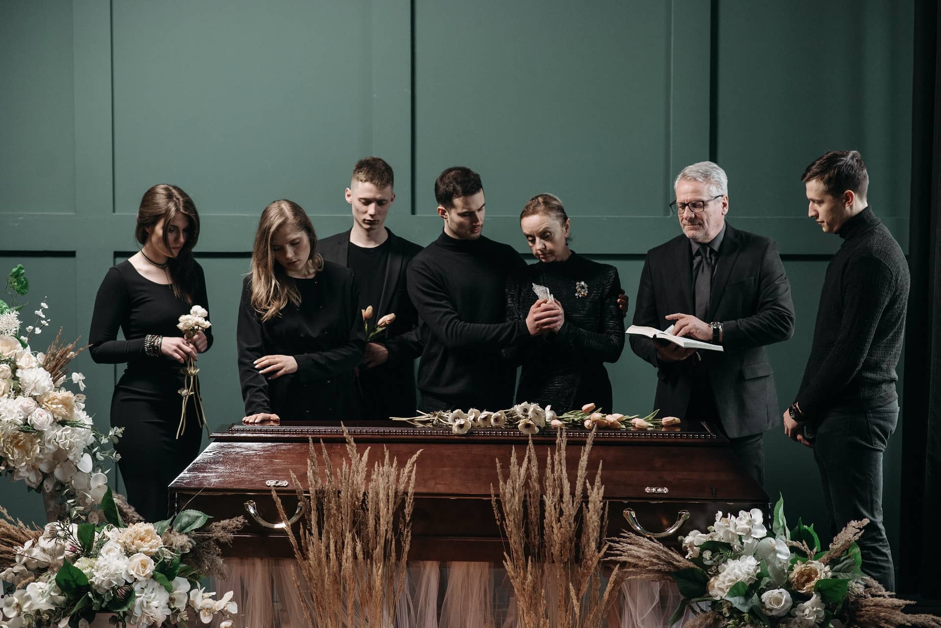 Can you use a deceased person’s bank account to pay for their funeral?
